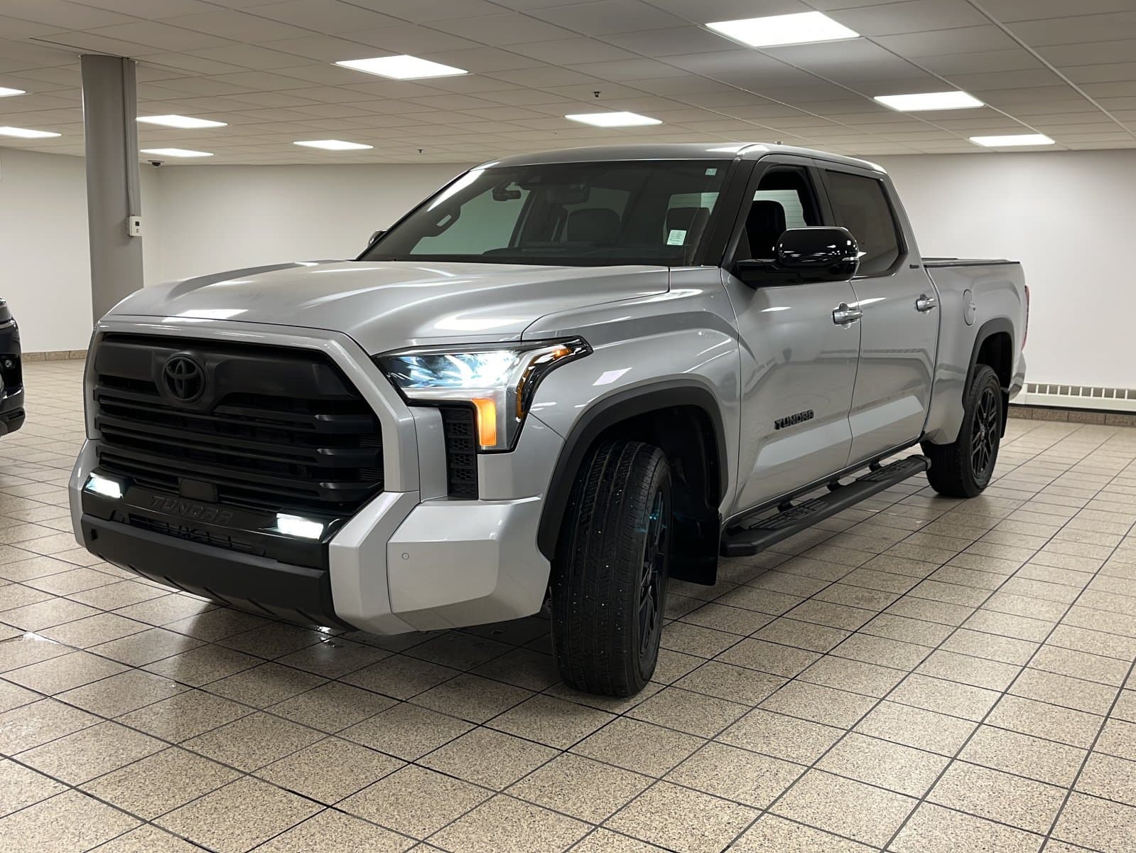 Toyota Tundra 2026 — photo 3