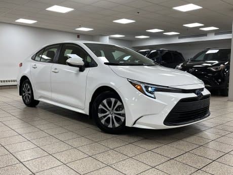 Toyota Corolla 2025 0040 Super White à vendre à Calgary