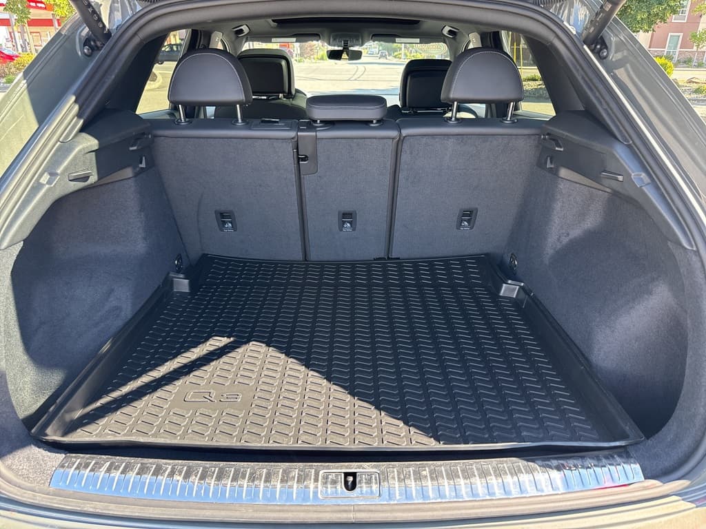 Audi Q3 2024 — photo 7