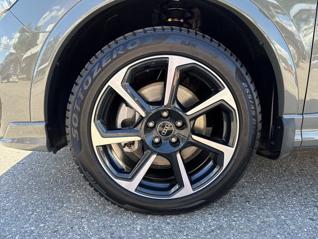 Audi Q3 2024 — photo 12