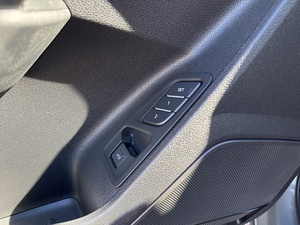 Audi Q3 2024 — photo 23