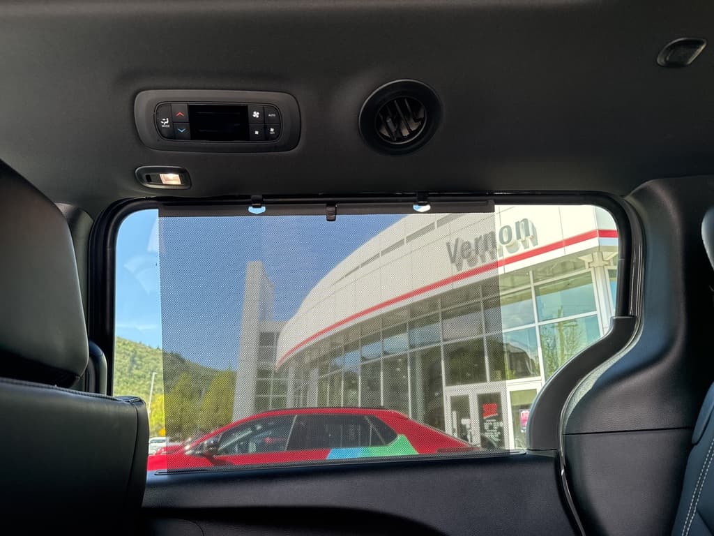 Chrysler Pacifica 2025 — photo 22