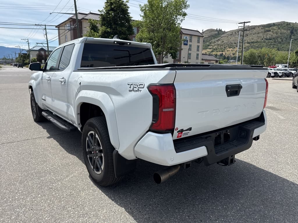 Toyota Tacoma 4X4 2025 — photo 5