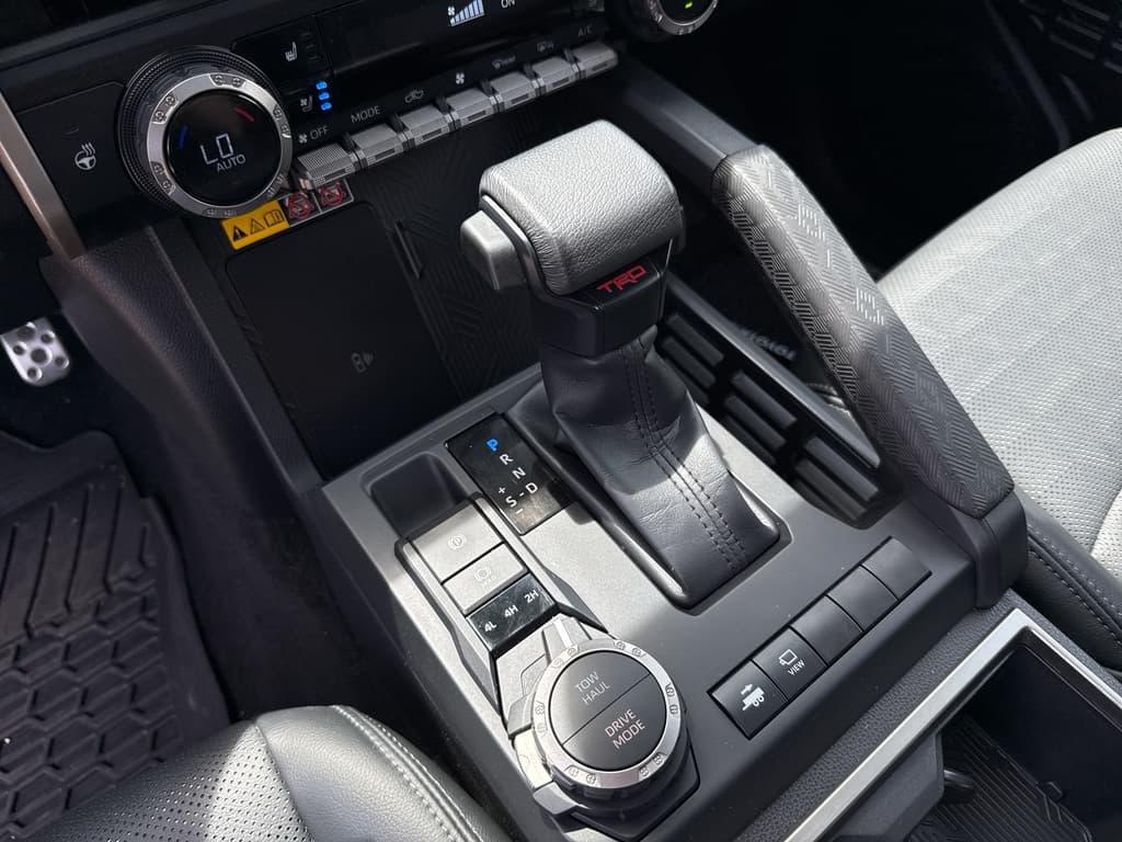 Toyota Tacoma 4X4 2025 — photo 30