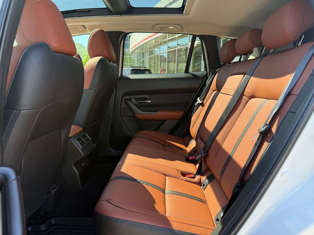 Mazda Cx-50 2024 — photo 17