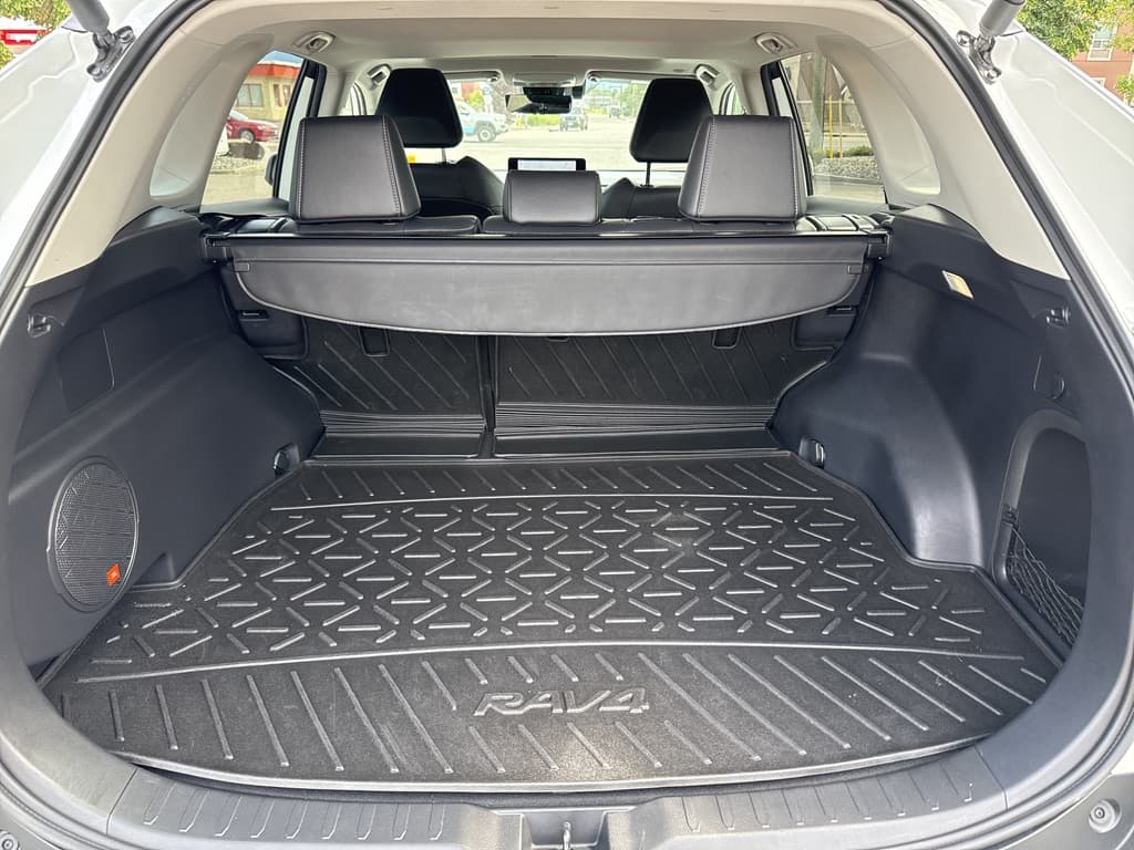 Toyota RAV4 2025 — photo 6