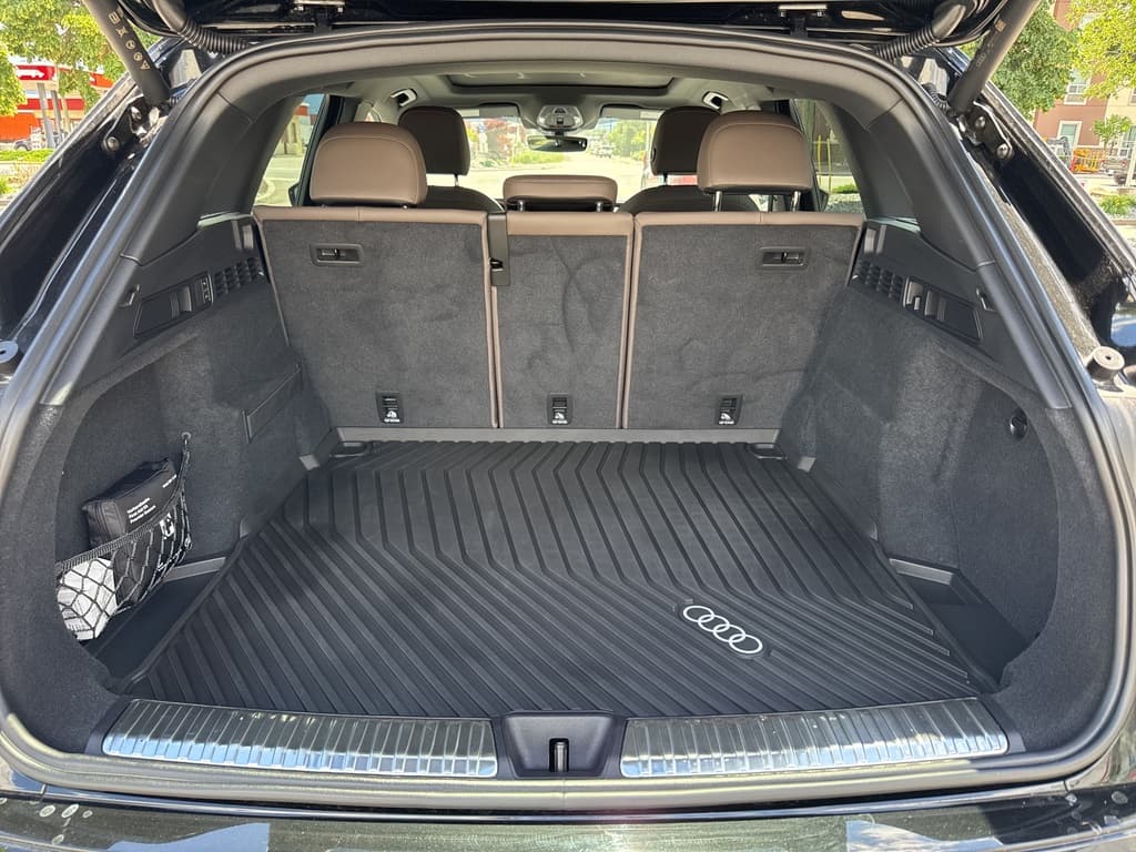Audi Q5 2025 — photo 6