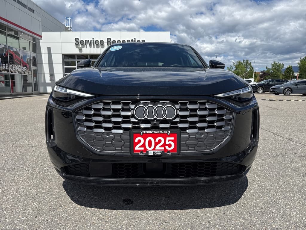 Audi Q5 2025 — photo 12