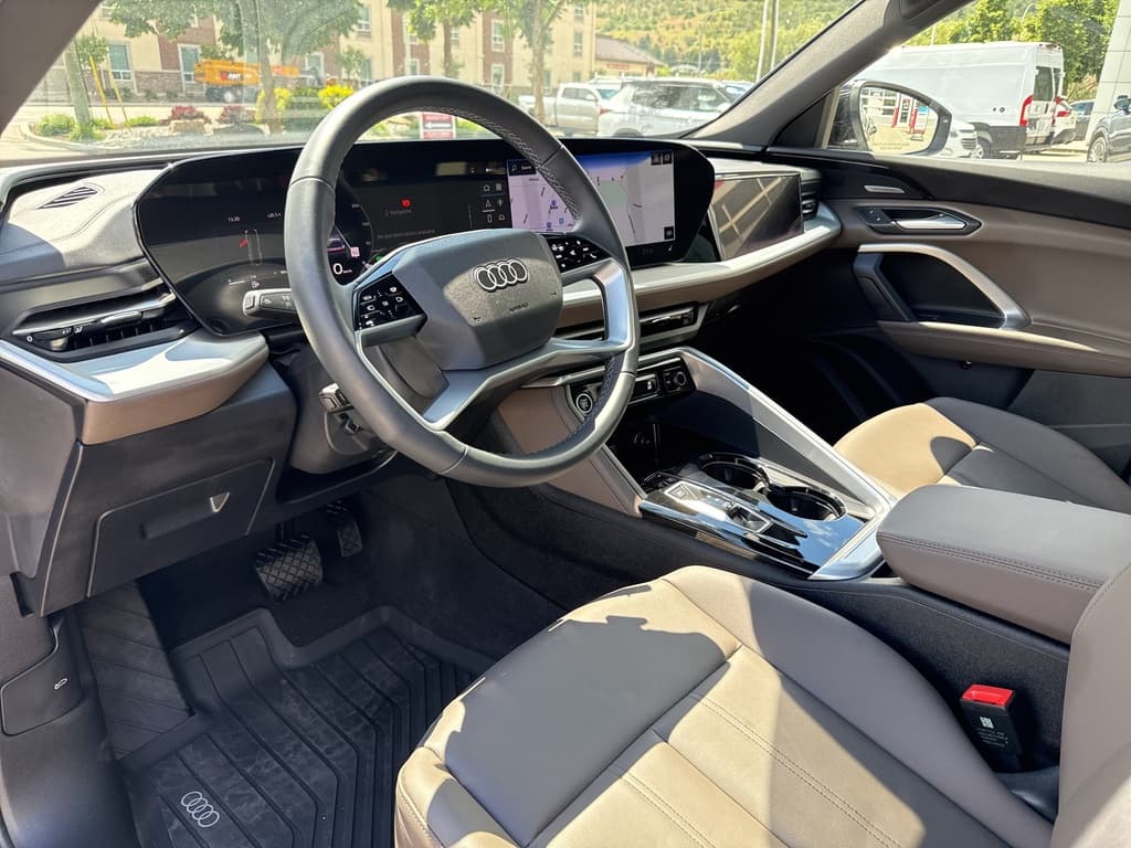 Audi Q5 2025 — photo 15