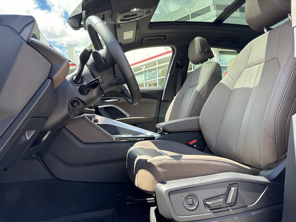 Audi Q5 2025 — photo 16