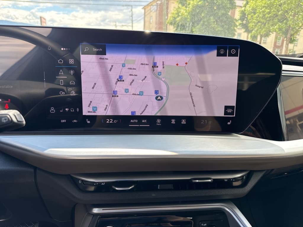 Audi Q5 2025 — photo 25