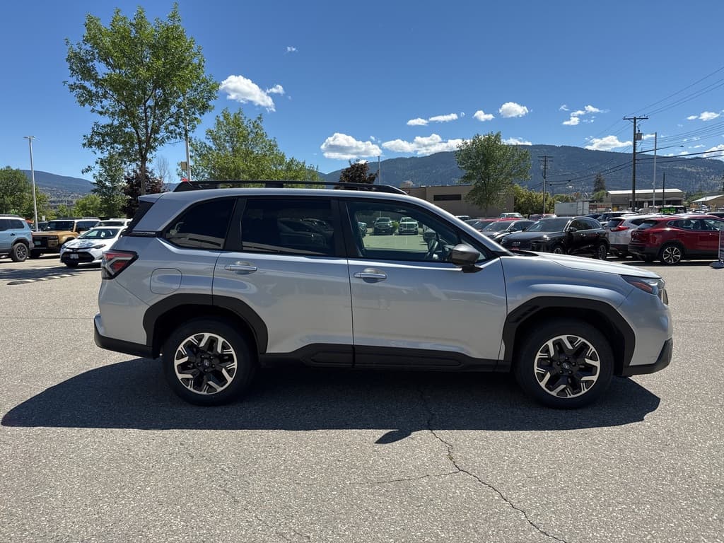 Subaru Forester 2025 — photo 9