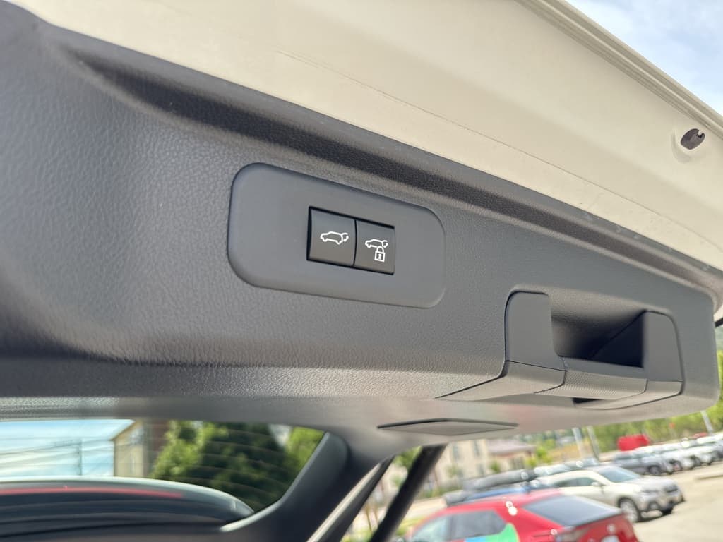Toyota Grand Highlander 2025 — photo 9
