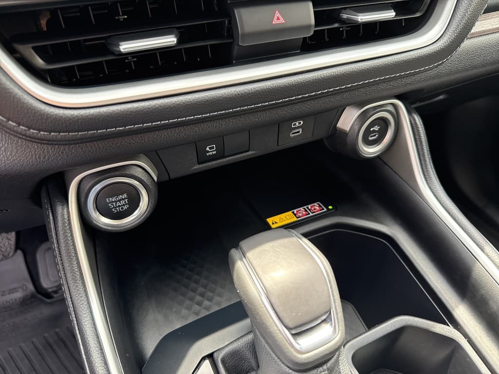 Toyota Grand Highlander 2025 — photo 30