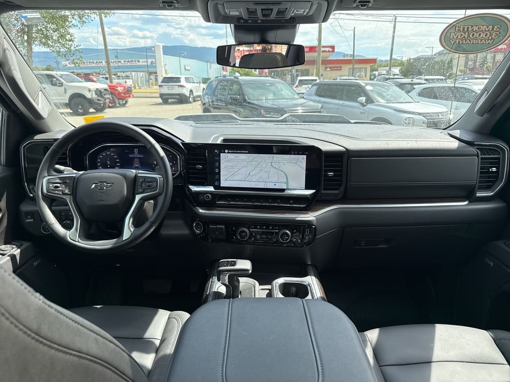 Chevrolet Silverado 1500 2025 — photo 19