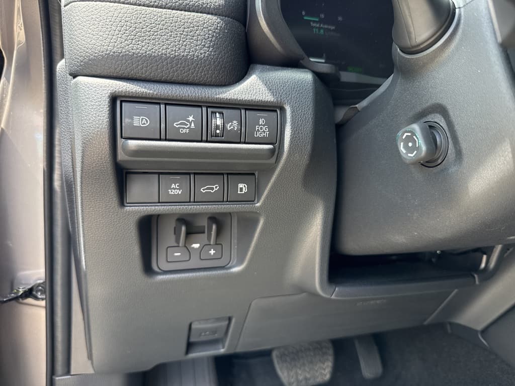 Toyota Land Cruiser 2025 — photo 21