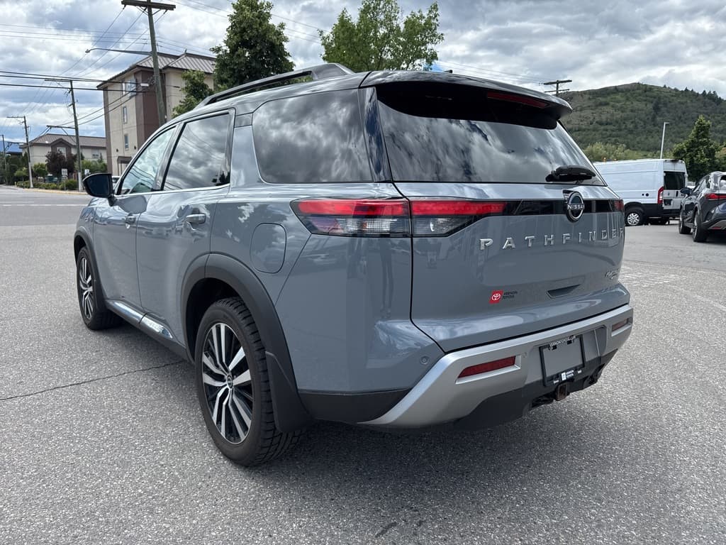 Nissan Pathfinder 2024 — photo 5
