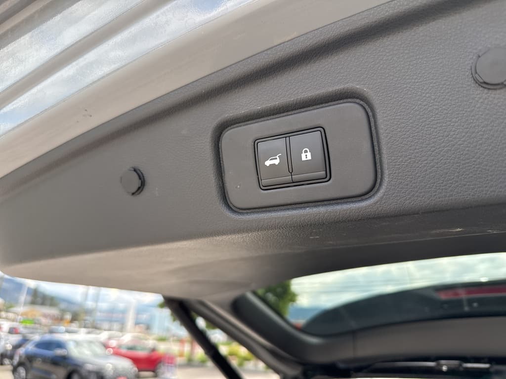 Nissan Pathfinder 2024 — photo 9