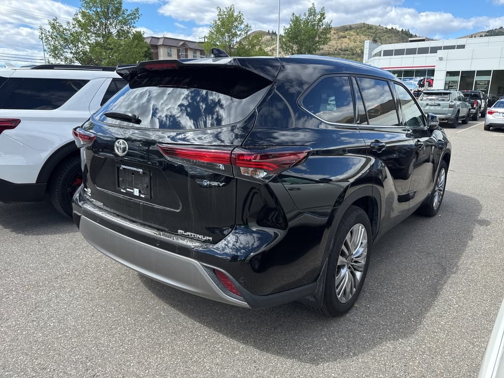 Toyota Highlander Hybrid 2025 — photo 6