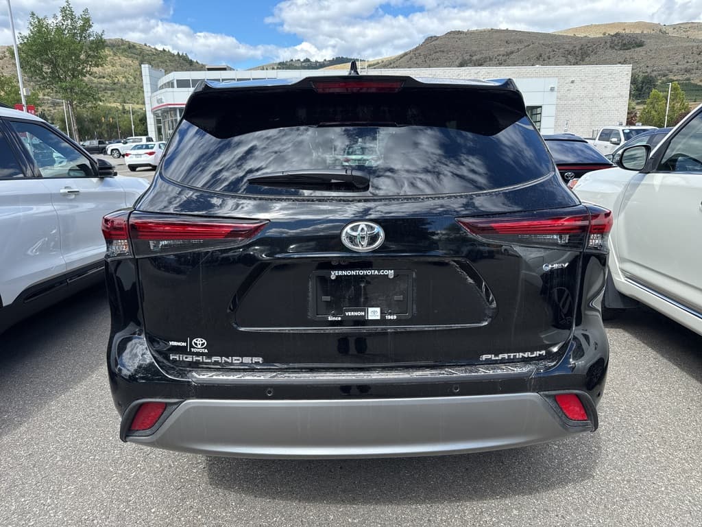 Toyota Highlander Hybrid 2025 — photo 7