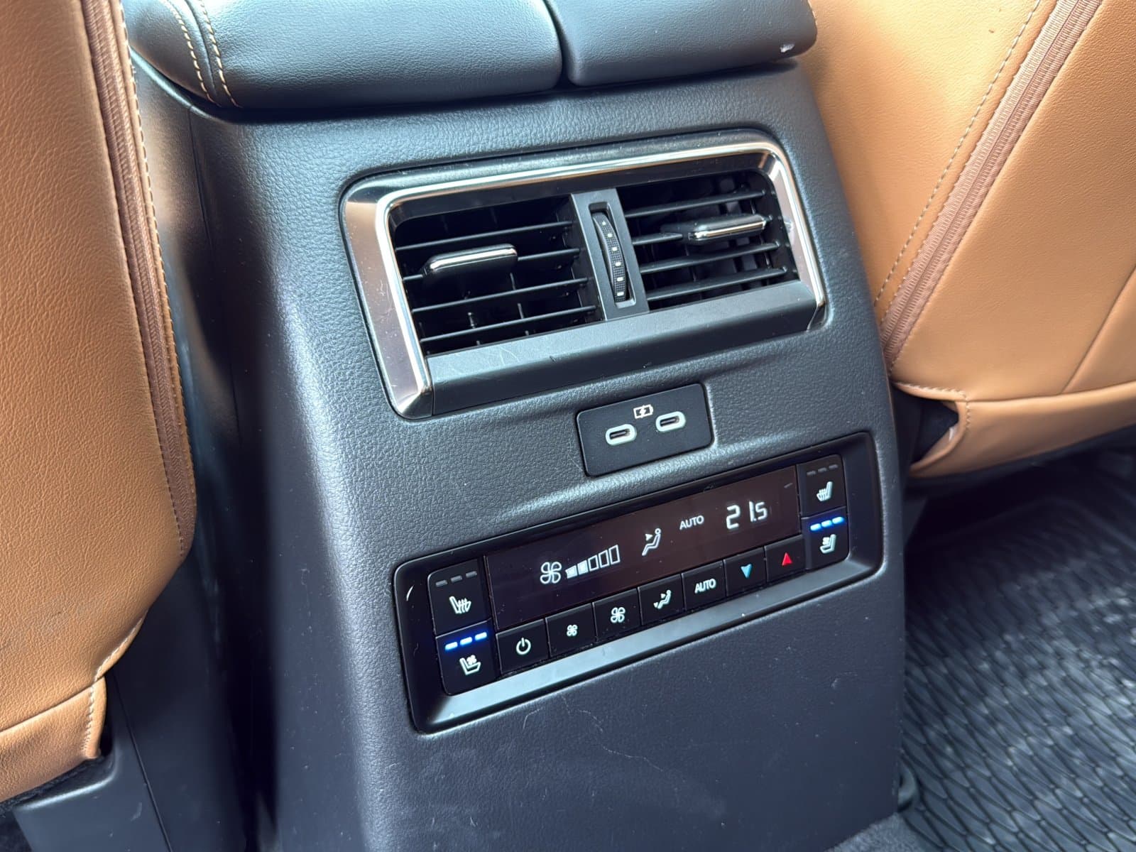 Mazda CX-90 MHEV 2024 — photo 21