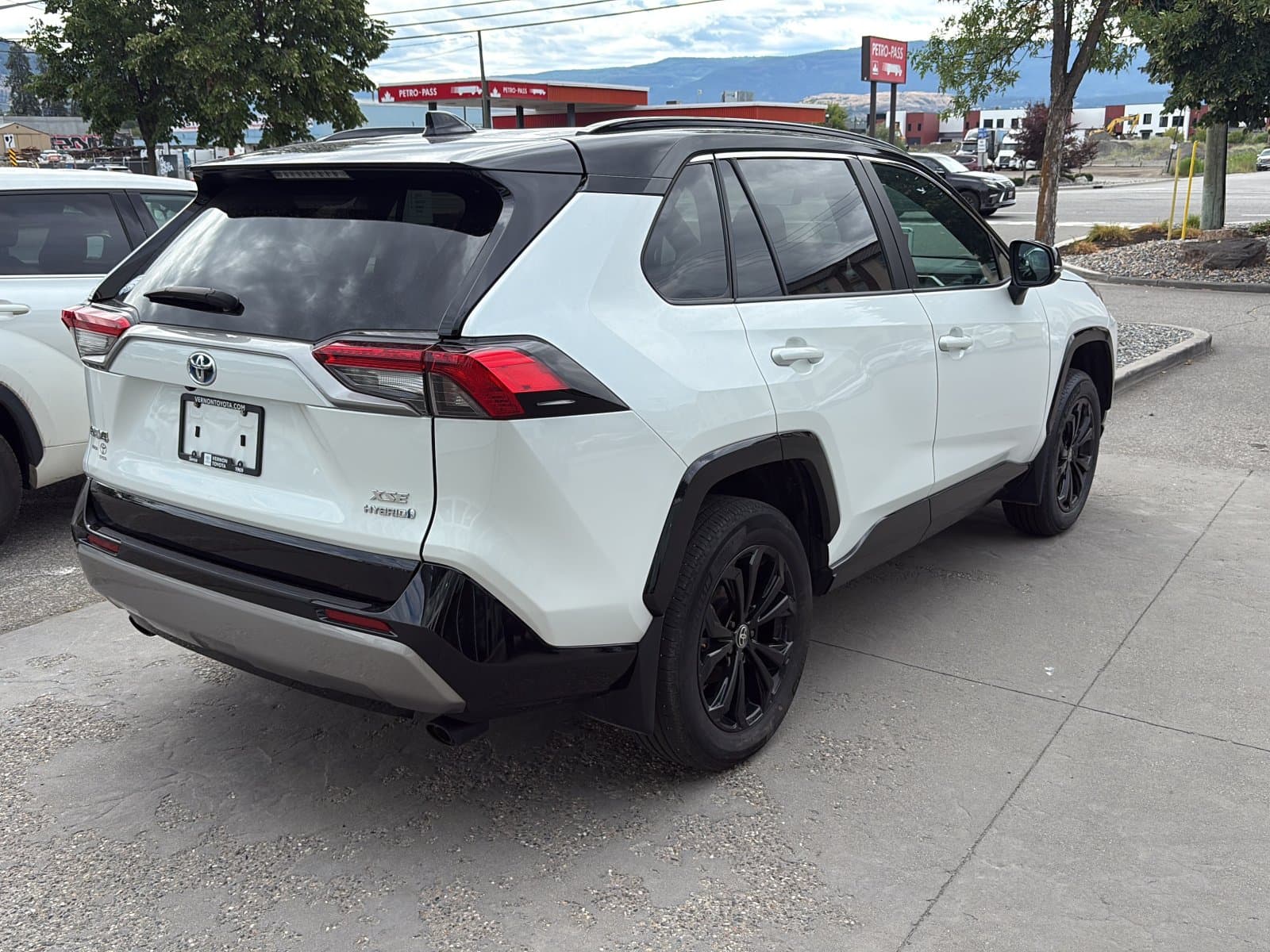 Toyota RAV4 2024 — photo 6