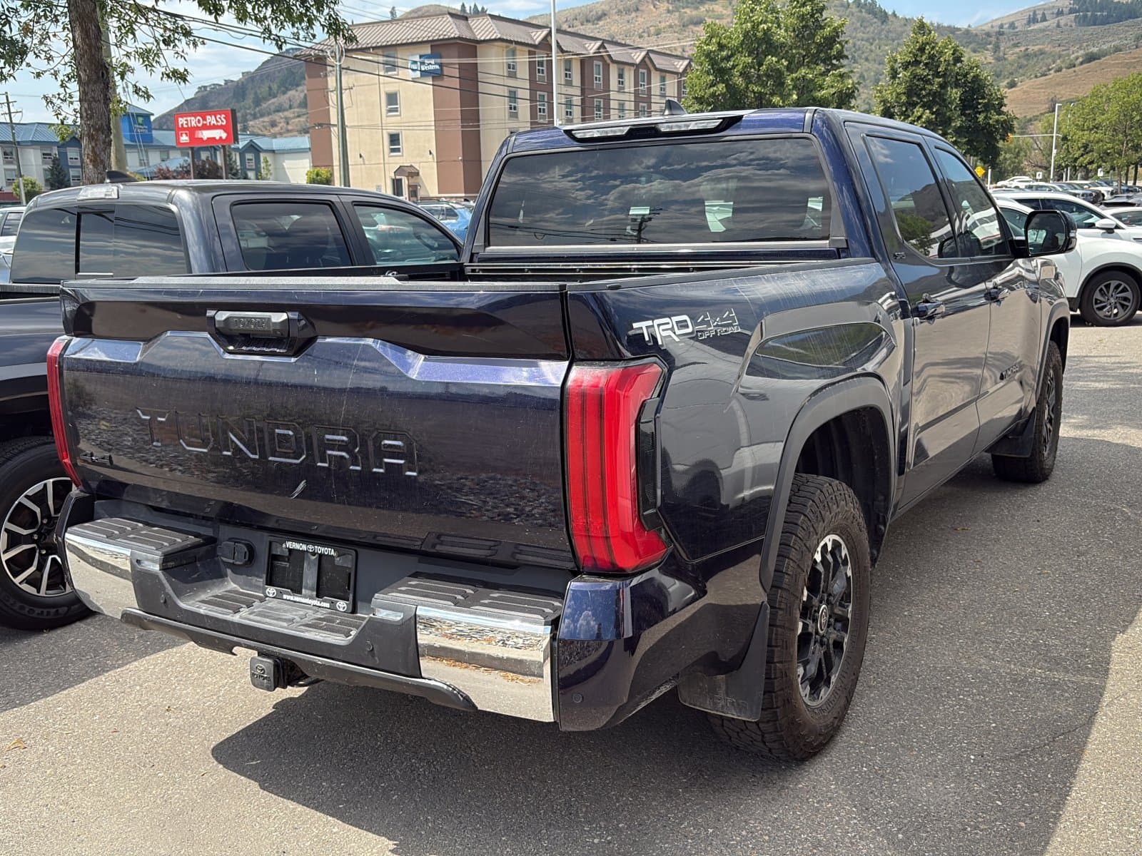 Toyota Tundra 4X4 2024 — photo 6