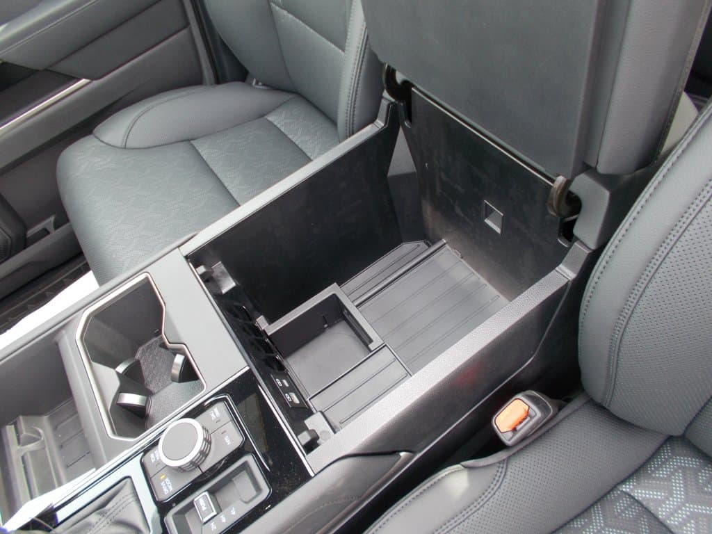 Toyota Tundra 2025 — photo 26