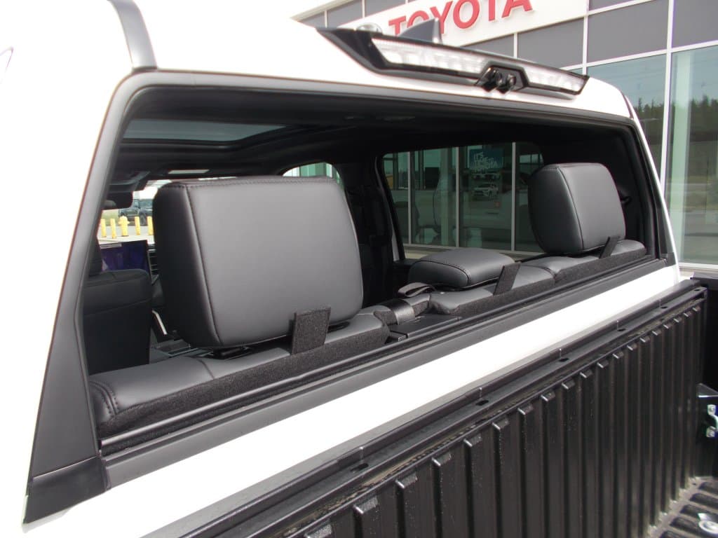 Toyota Tundra 2025 — photo 30
