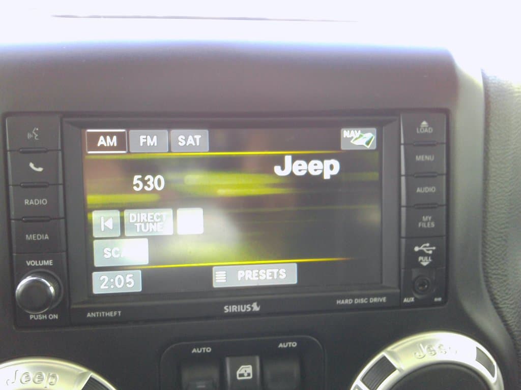 Jeep Wrangler Unlimited 2017 — photo 14