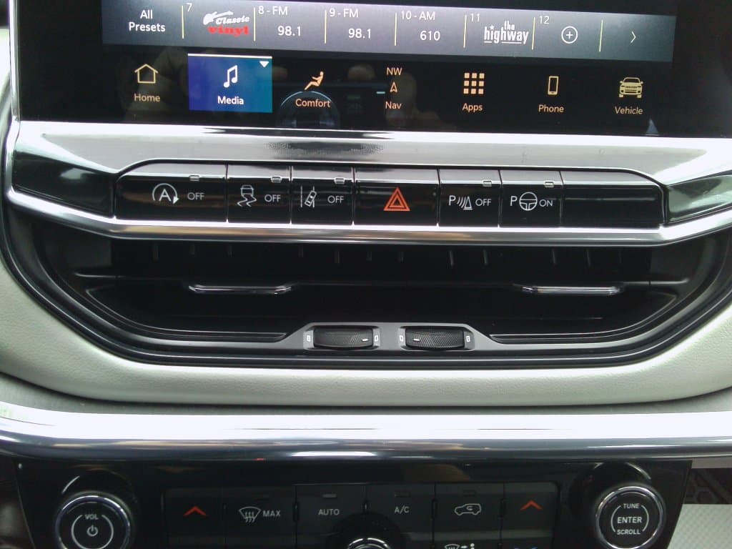 Jeep Compass 2022 — photo 20