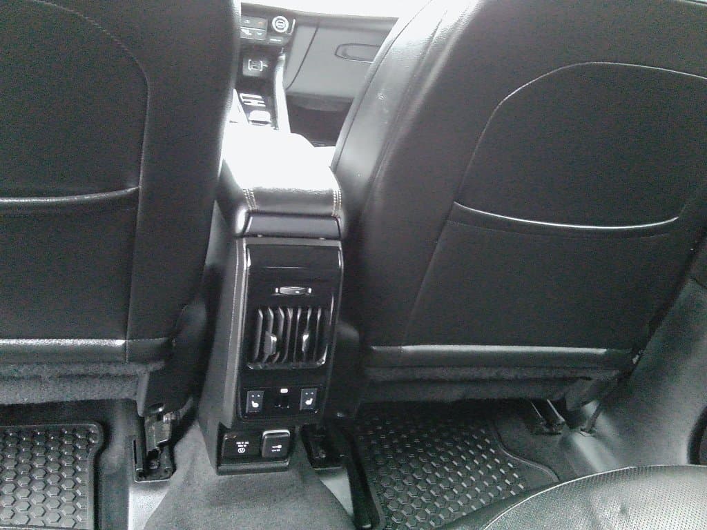 Jeep Compass 2022 — photo 28