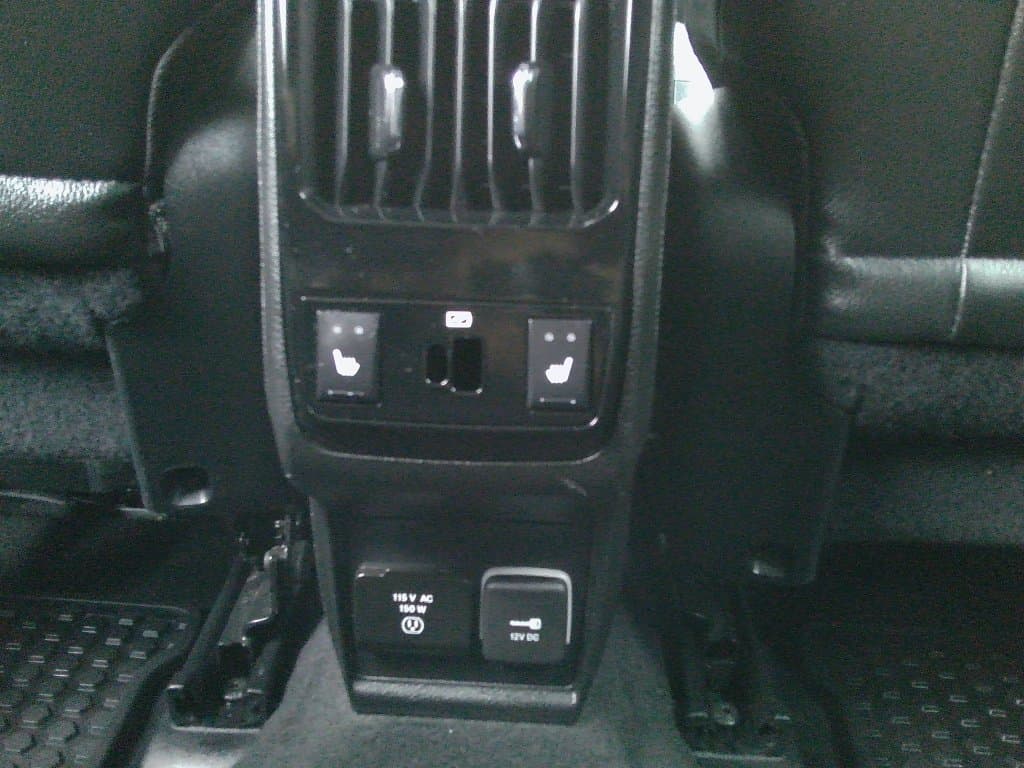 Jeep Compass 2022 — photo 29
