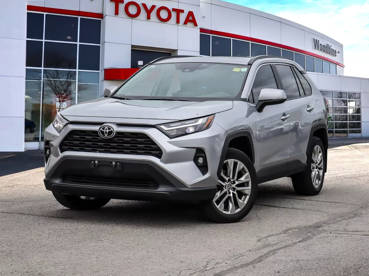 Toyota RAV4 2023 SILVER SKY METALLIC à vendre à Etobicoke