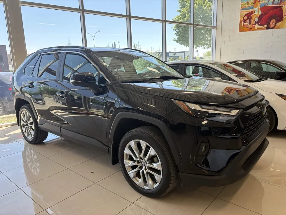 Toyota RAV4 2022 à vendre à Montréal-Nord